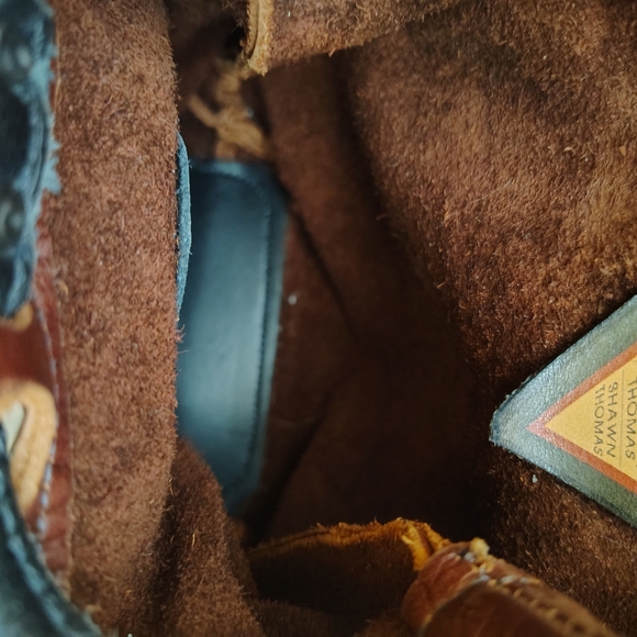 Thomas Leathers Mini Drawstring Bucket Bag 5" X7"X3" 20" Drop - Picture 5 of 9